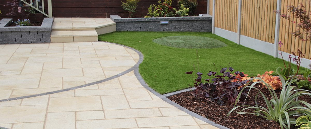 Garden Paving Installers For Blackpool